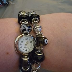 Watch bracelet & extra bracelet